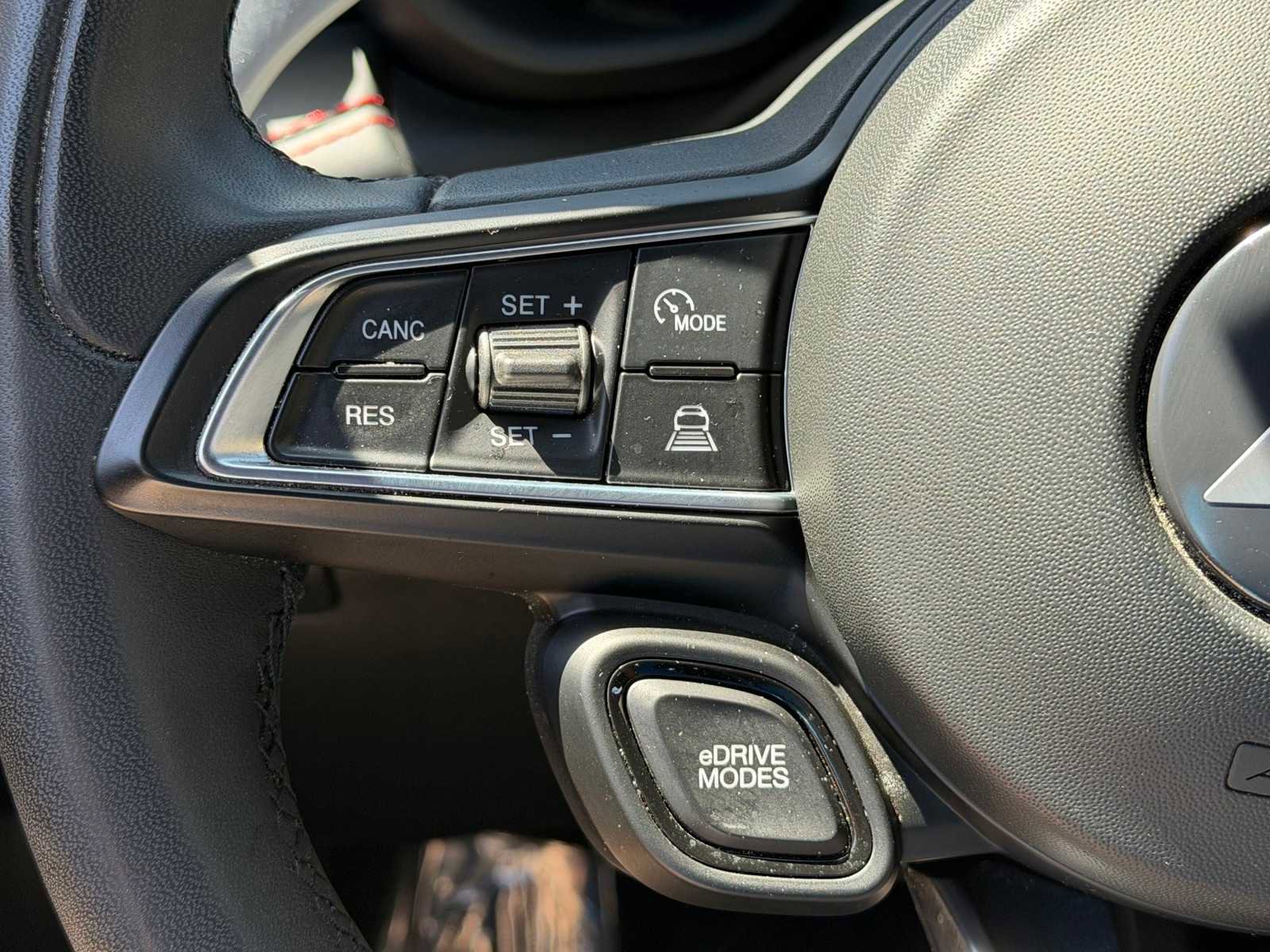 Used 2024 Dodge Hornet R/T w/ R/T Blacktop Package AWD/4WD image 18