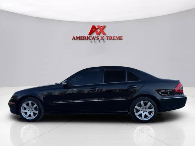 Used 2008 Mercedes-Benz E 350 4MATIC Sedan image 4