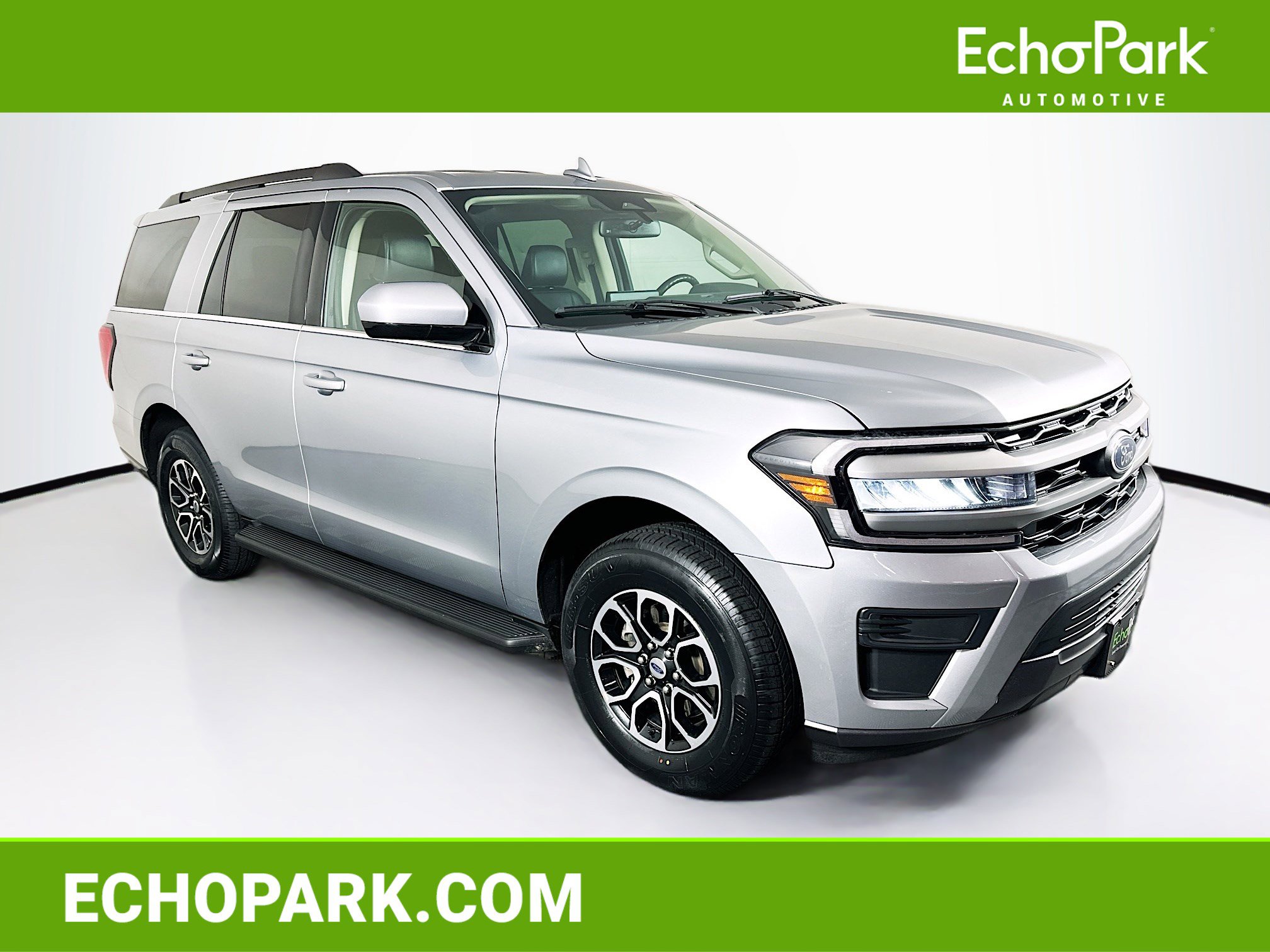 Used 2024 Ford Expedition XLT image 1