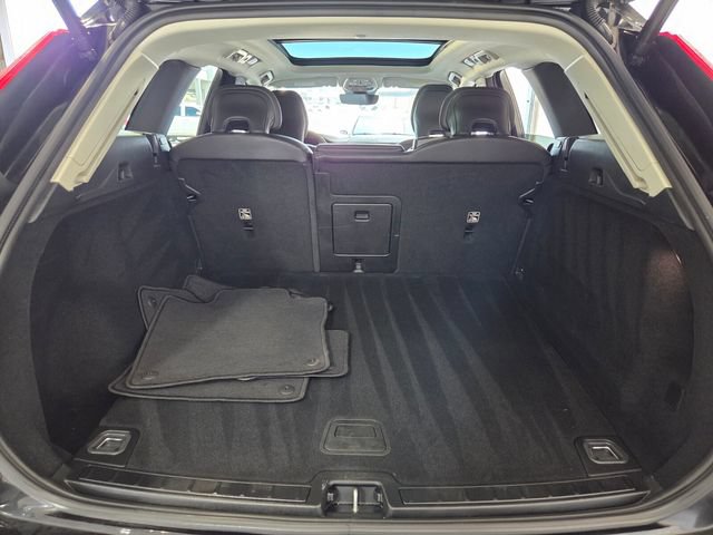Certified 2024 Volvo XC60 B5 Core w/ Climate Package AWD/4WD image 20