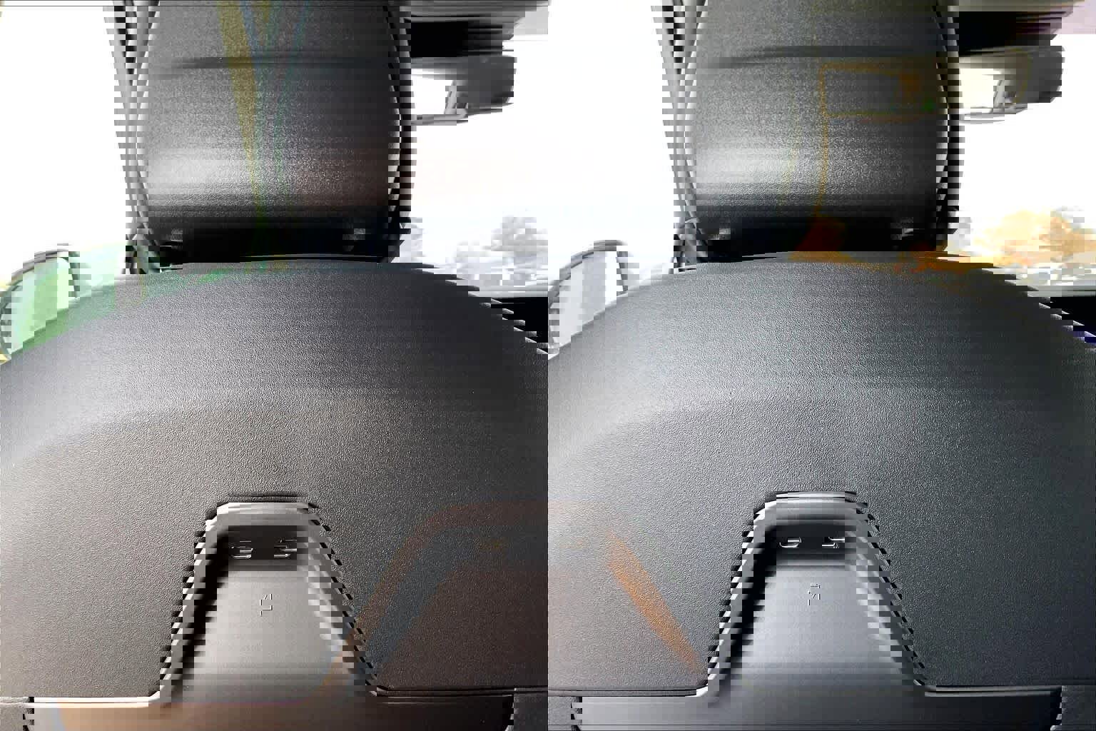 New 2026 Lincoln Nautilus Premier w/ Jet Appearance Package image 18