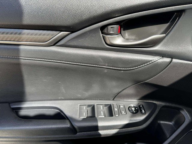 Used 2018 Honda Civic Sport Touring image 17
