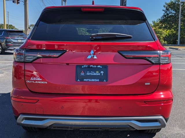 New 2025 Mitsubishi Outlander SE image 6