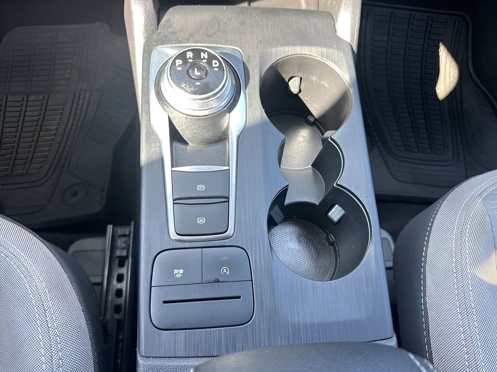 Used 2020 Ford Escape S image 19