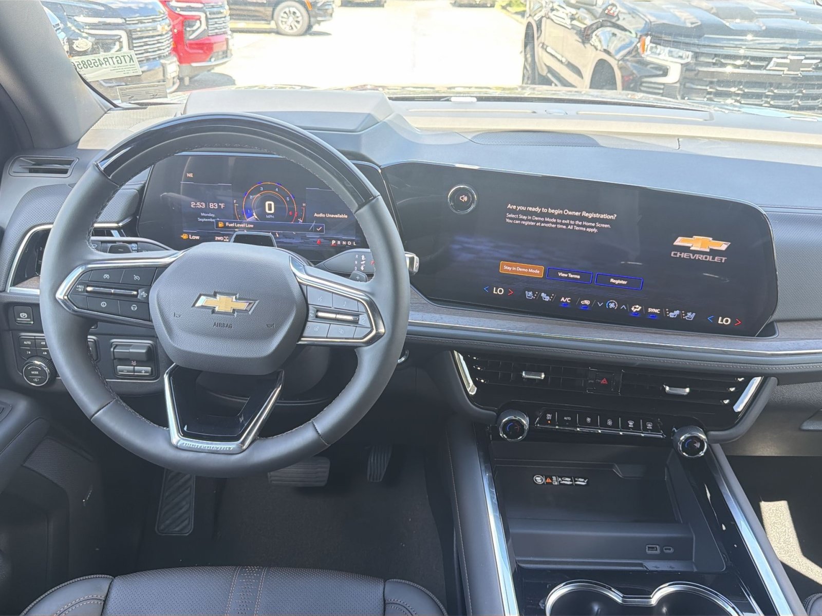 New 2026 Chevrolet Suburban High Country AWD/4WD image 16