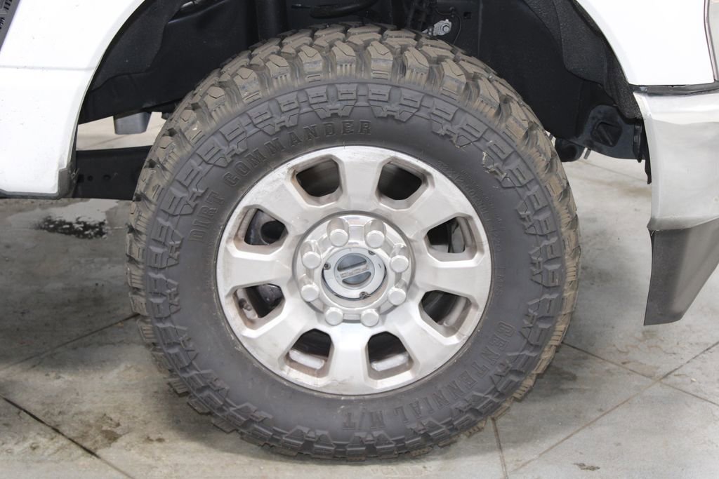 Used 2023 Ford F350 XLT w/ 360-Degree Camera Package image 14