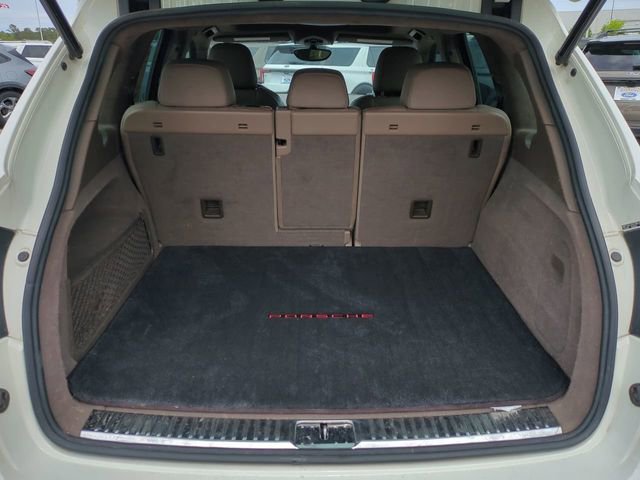 Used 2011 Porsche Cayenne Turbo image 13