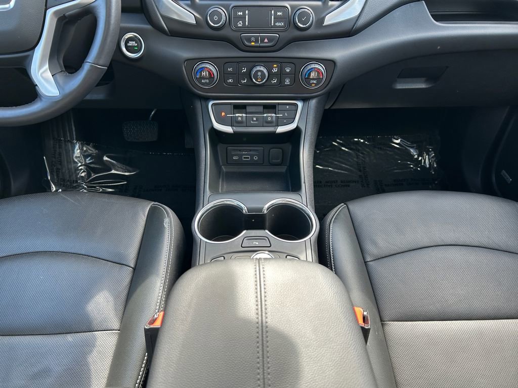 Used 2022 GMC Terrain SLT w/ Infotainment Package II image 12