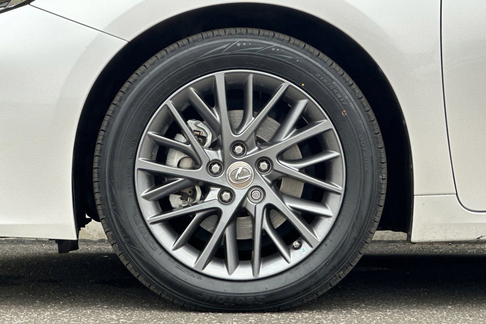 Used 2018 Lexus ES 350 image 29