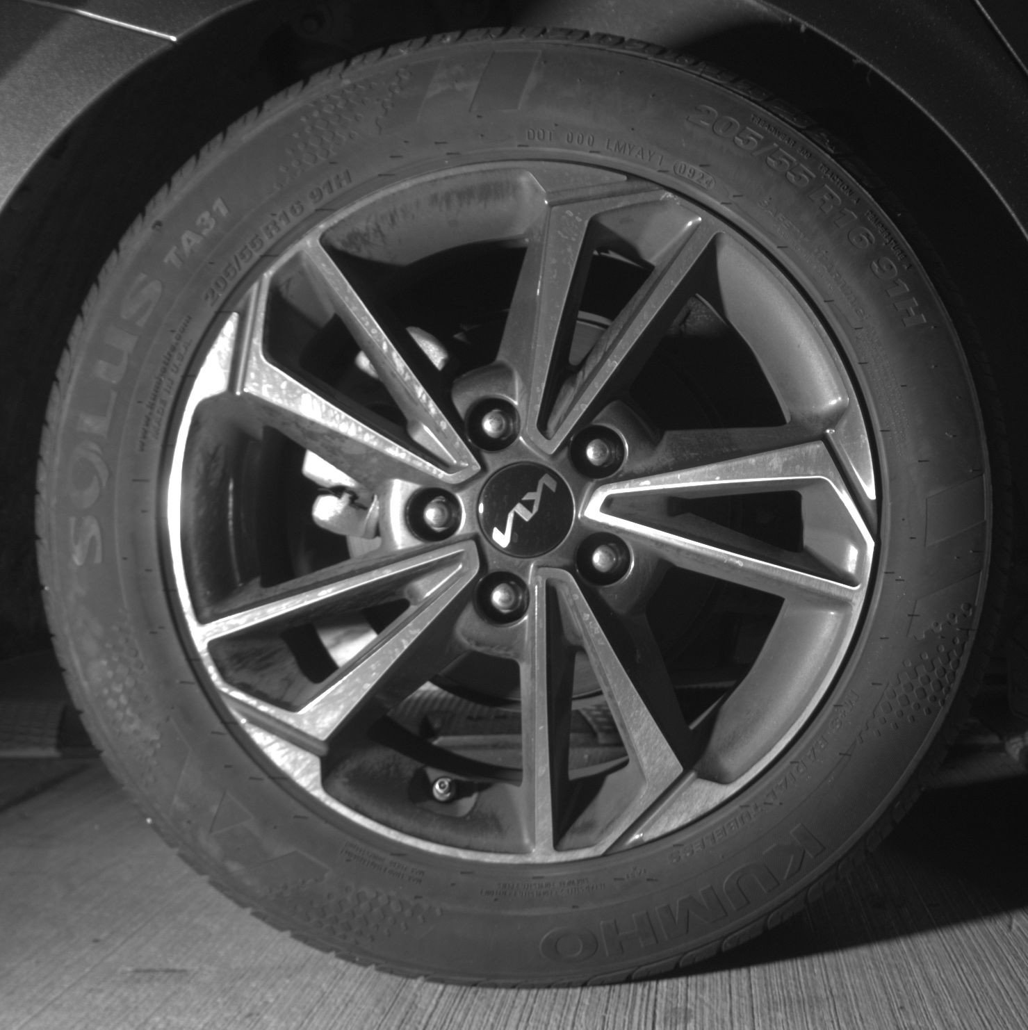 Used 2024 Kia Forte LXS image 15