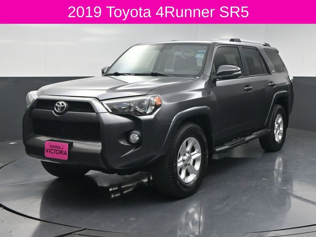Used 2019 Toyota 4Runner SR5 Premium RWD image 2
