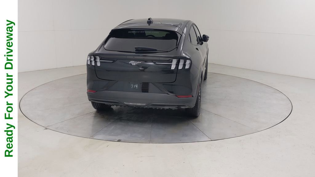 Certified 2025 Ford Mustang Mach-E Premium image 16