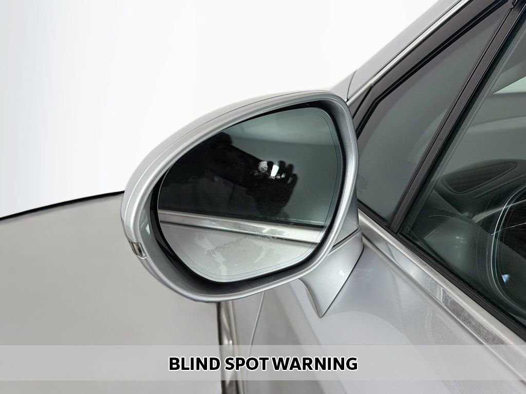 Used 2019 Buick Envision Essence FWD image 5