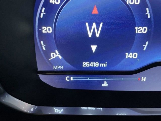 Used 2023 Chevrolet Suburban Premier image 24