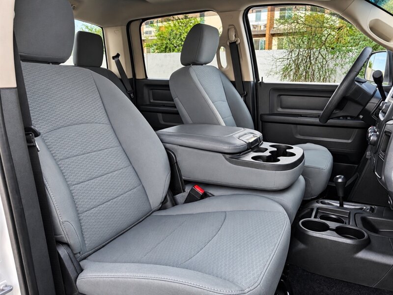 Used 2018 RAM 2500 Tradesman w/ Chrome Appearance Group AWD/4WD image 16