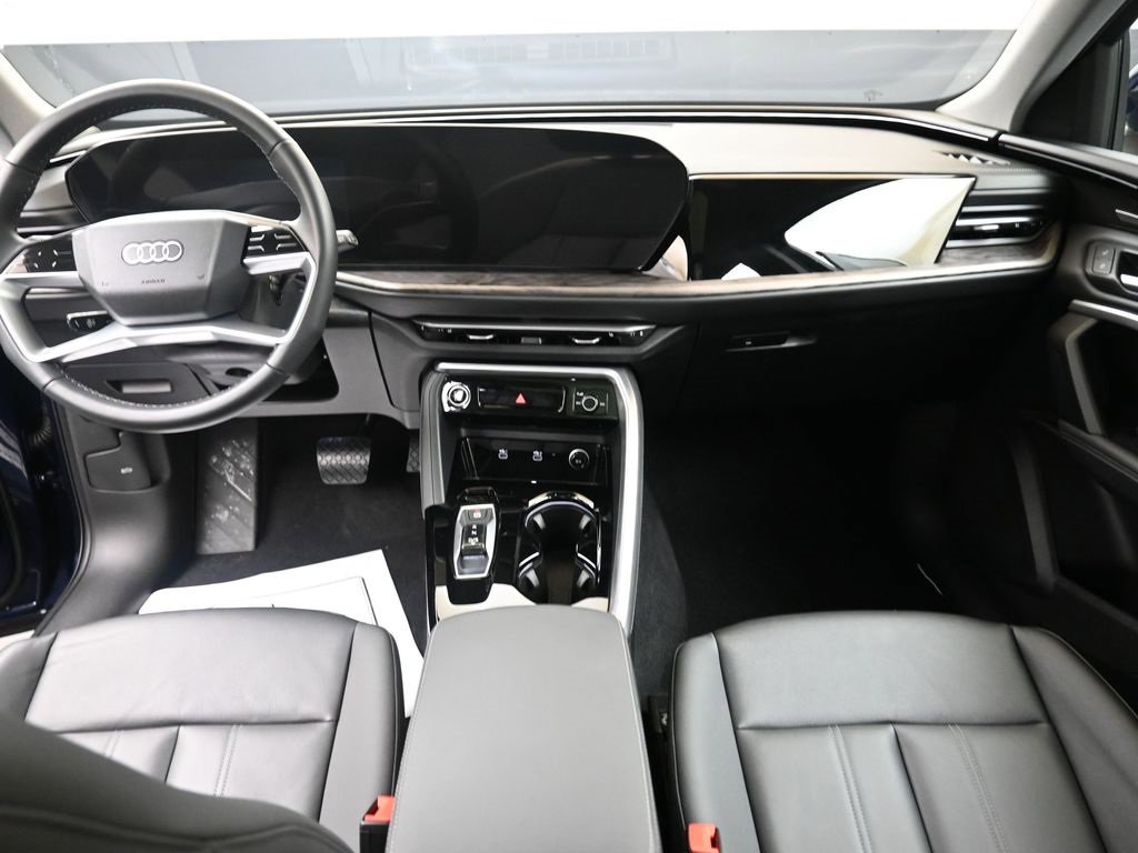 Certified 2025 Audi Q5 Premium Plus w/ Premium Plus image 19