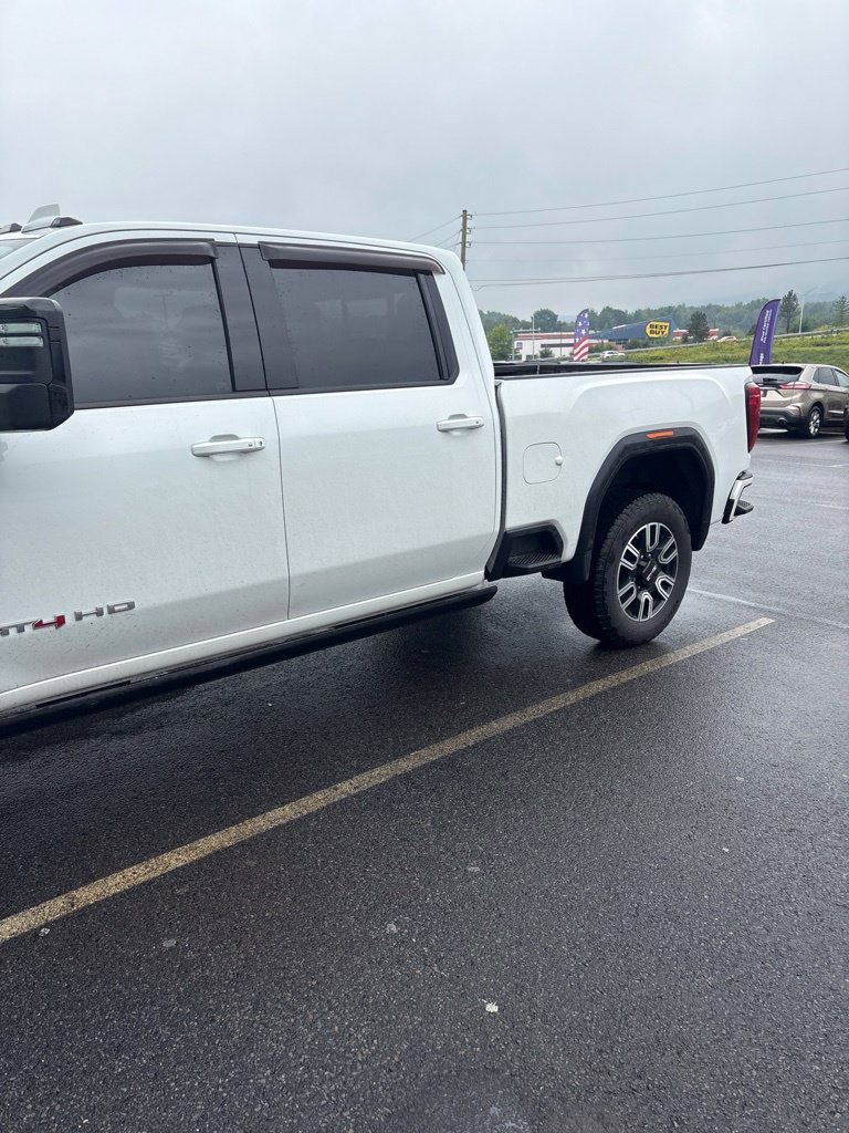 Used 2021 GMC Sierra 2500 AT4 w/ AT4 Premium Plus Package