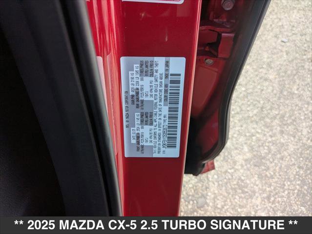 New 2025 MAZDA CX-5 Signature image 15