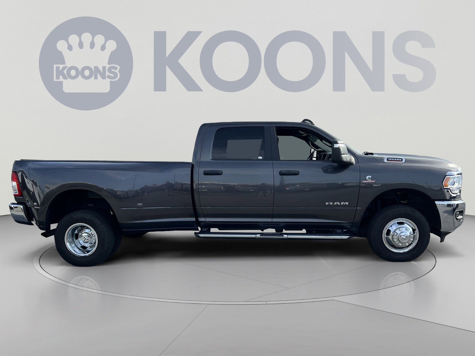 Used 2023 RAM 3500 Big Horn w/ Level 1 Equipment Group AWD/4WD image 17