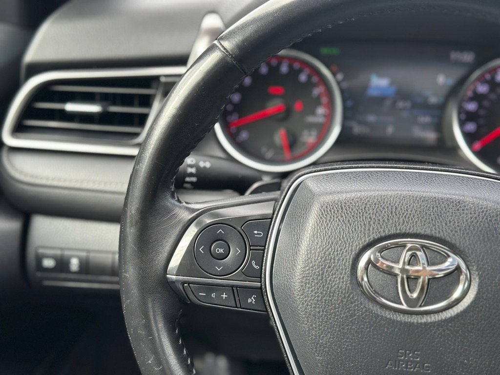 Used 2019 Toyota Camry XSE image 26
