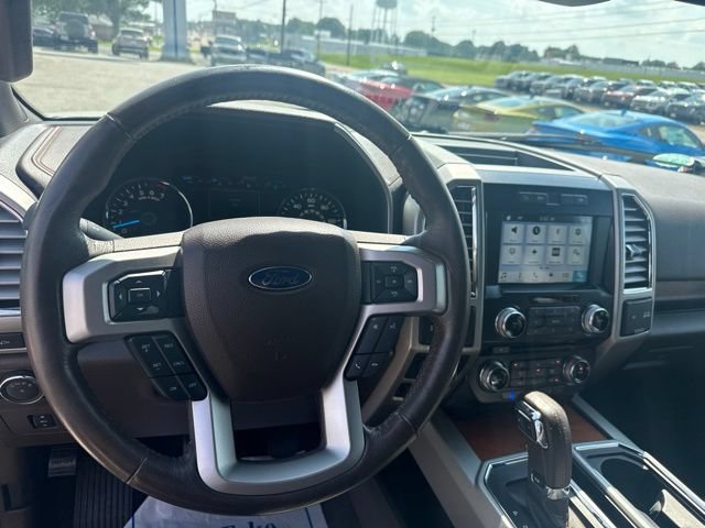 Used 2016 Ford F150 King Ranch w/ Equipment Group 601A Luxury AWD/4WD image 33
