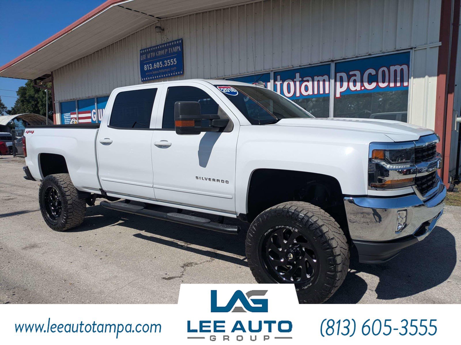 Used 2018 Chevrolet Silverado 1500 LT w/ Trailering Package AWD/4WD image 1