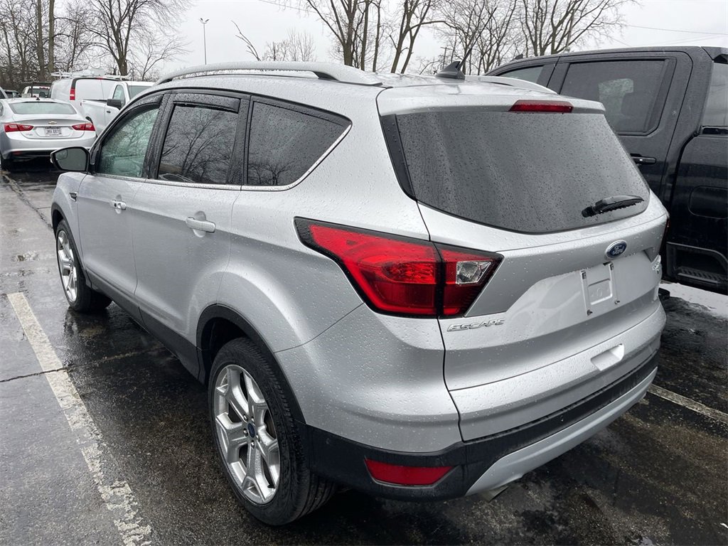 Used 2019 Ford Escape Titanium image 5