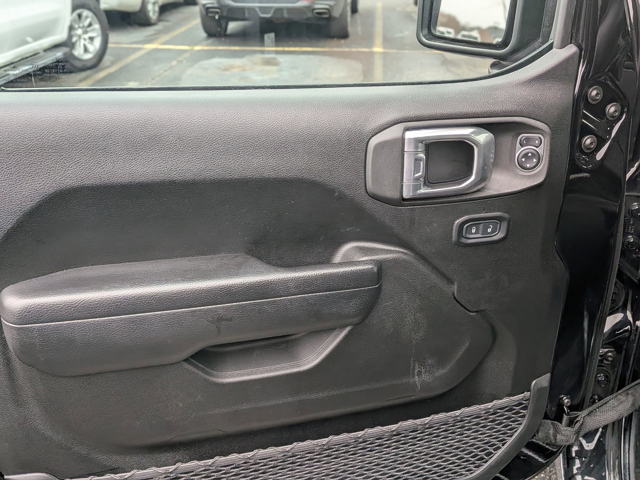 Used 2022 Jeep Gladiator Sport image 14