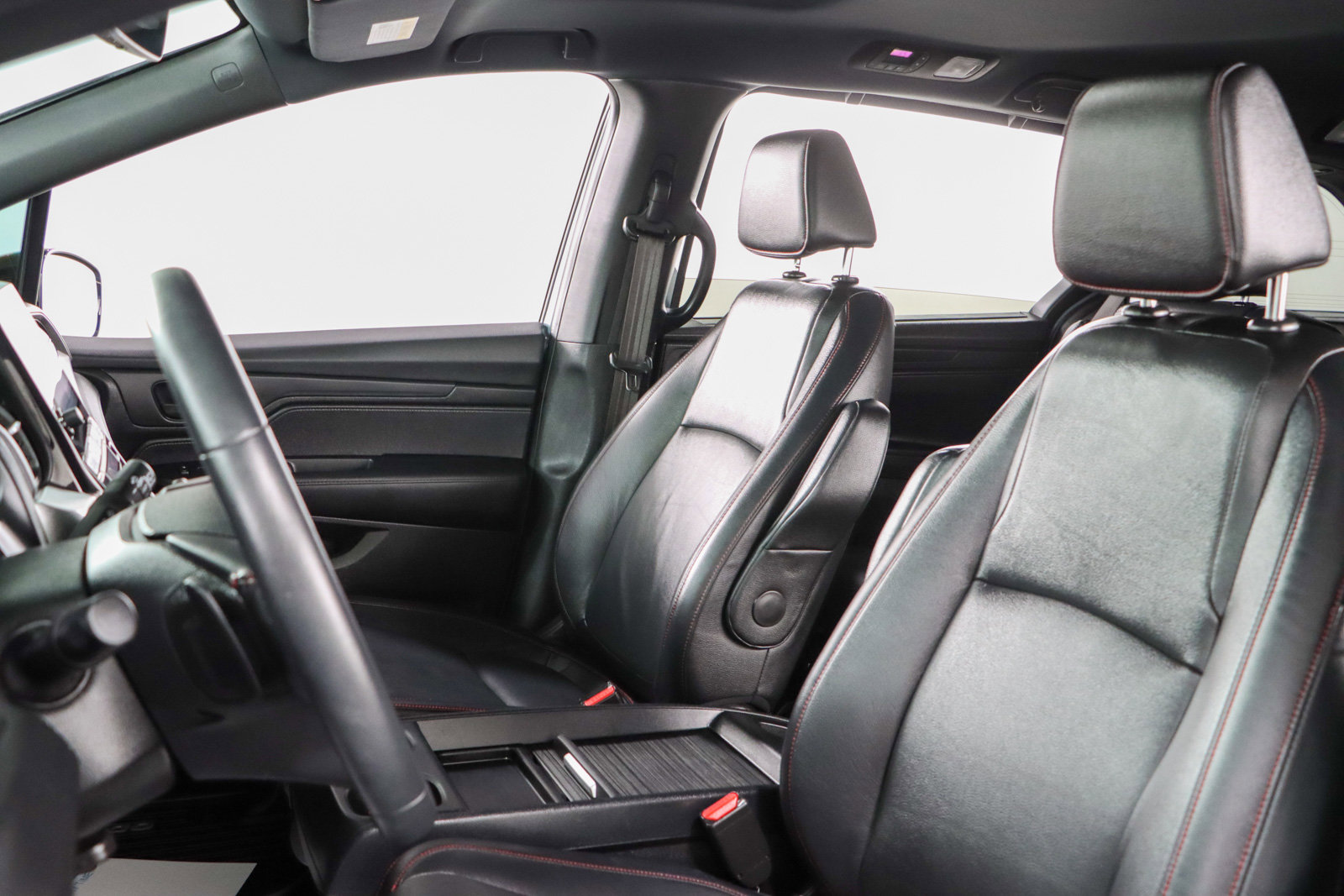 Used 2024 Honda Odyssey Sport image 24