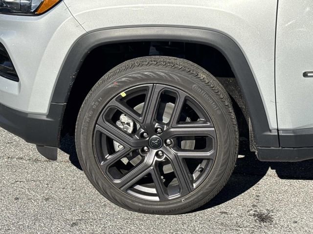 New 2026 Jeep Compass Limited image 8