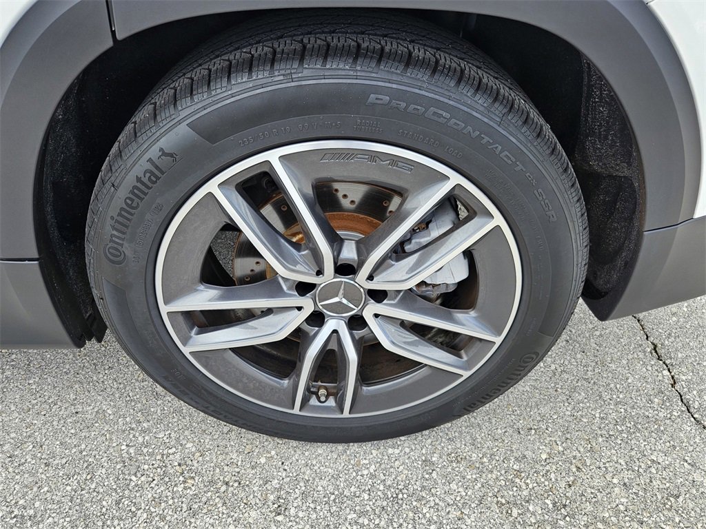 Used 2025 Mercedes-Benz GLB 35 AMG 4MATIC image 43