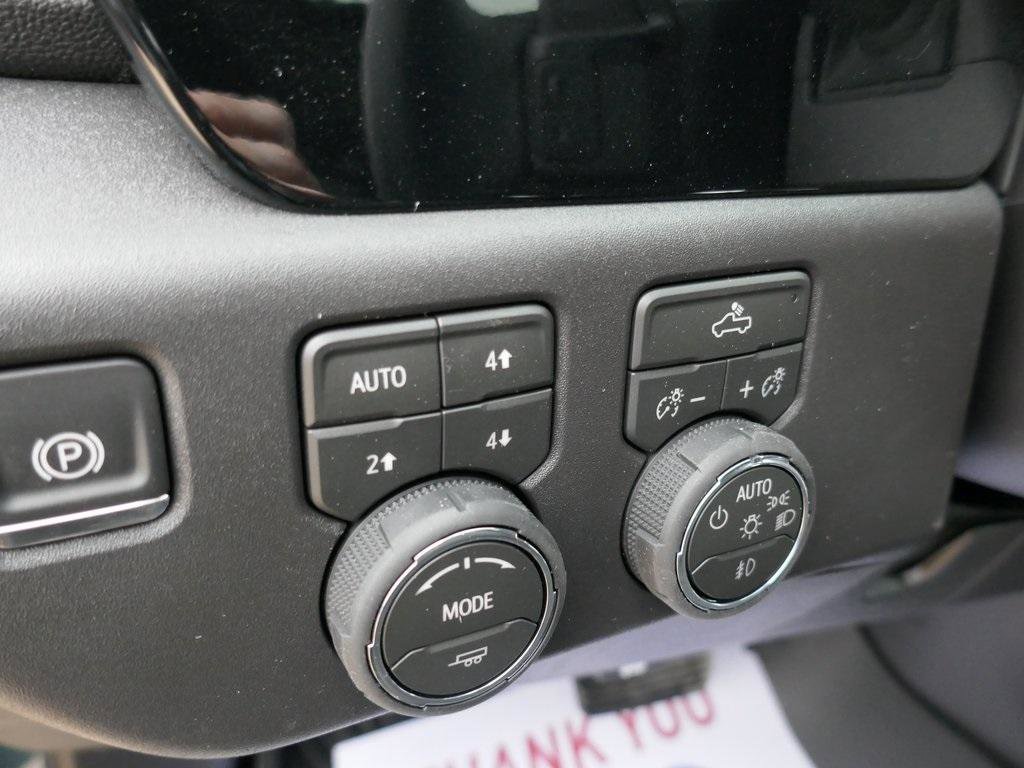 New 2026 Chevrolet Silverado 1500 LT Trail Boss w/ Convenience Package II image 16