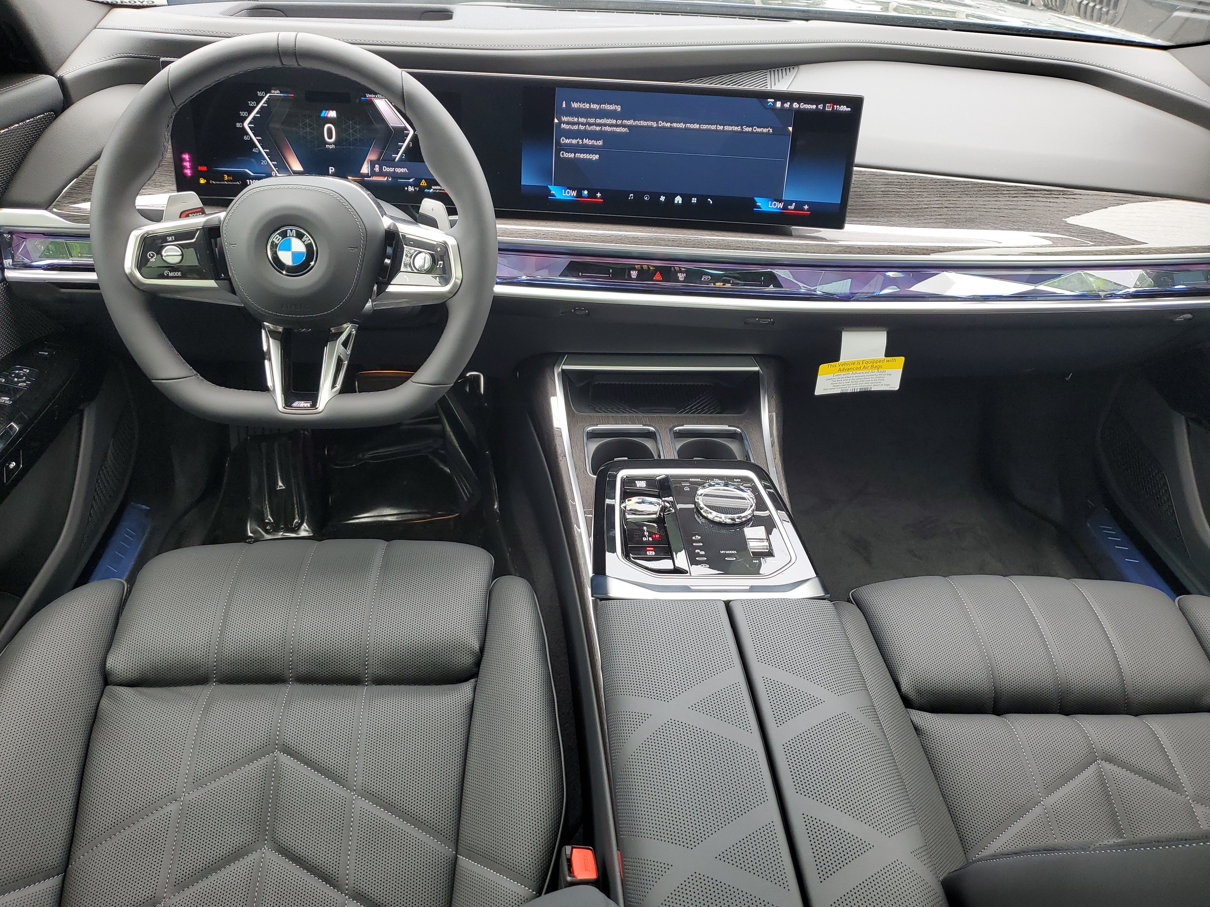 New 2026 BMW 760i xDrive w/ Luxury Rear Seating Package AWD/4WD image 12