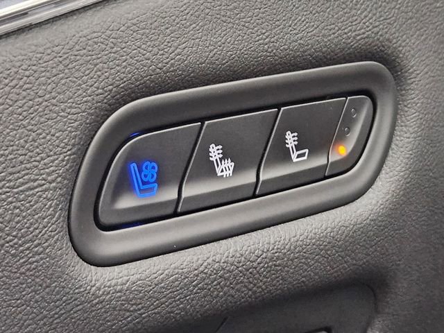 Certified 2024 Cadillac Escalade Premium Luxury image 21