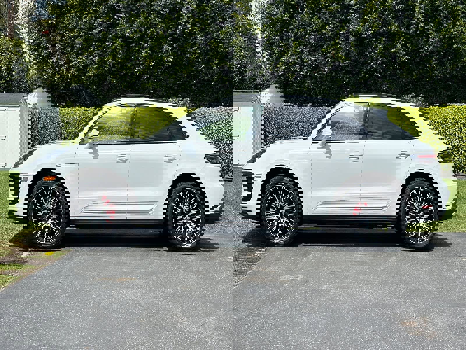 New 2026 Porsche Macan S image 2