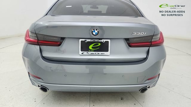 Used 2023 BMW 330i Sedan w/ Driving Assistance Package RWD image 12