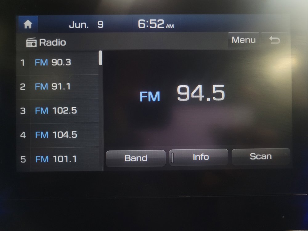 Used 2020 Hyundai Ioniq Blue FWD image 25