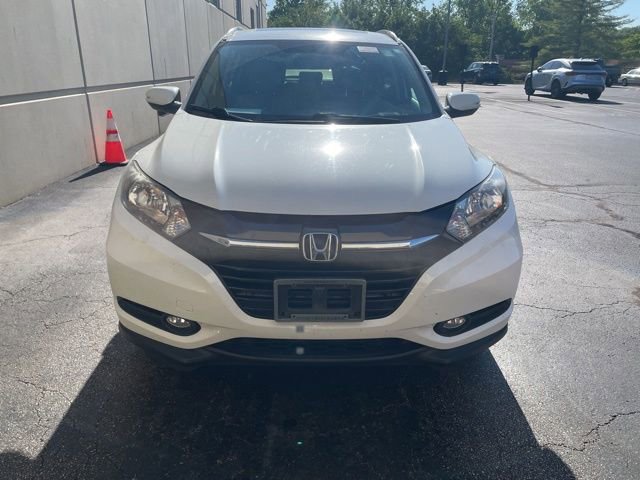 Used 2017 Honda HR-V EX-L image 2