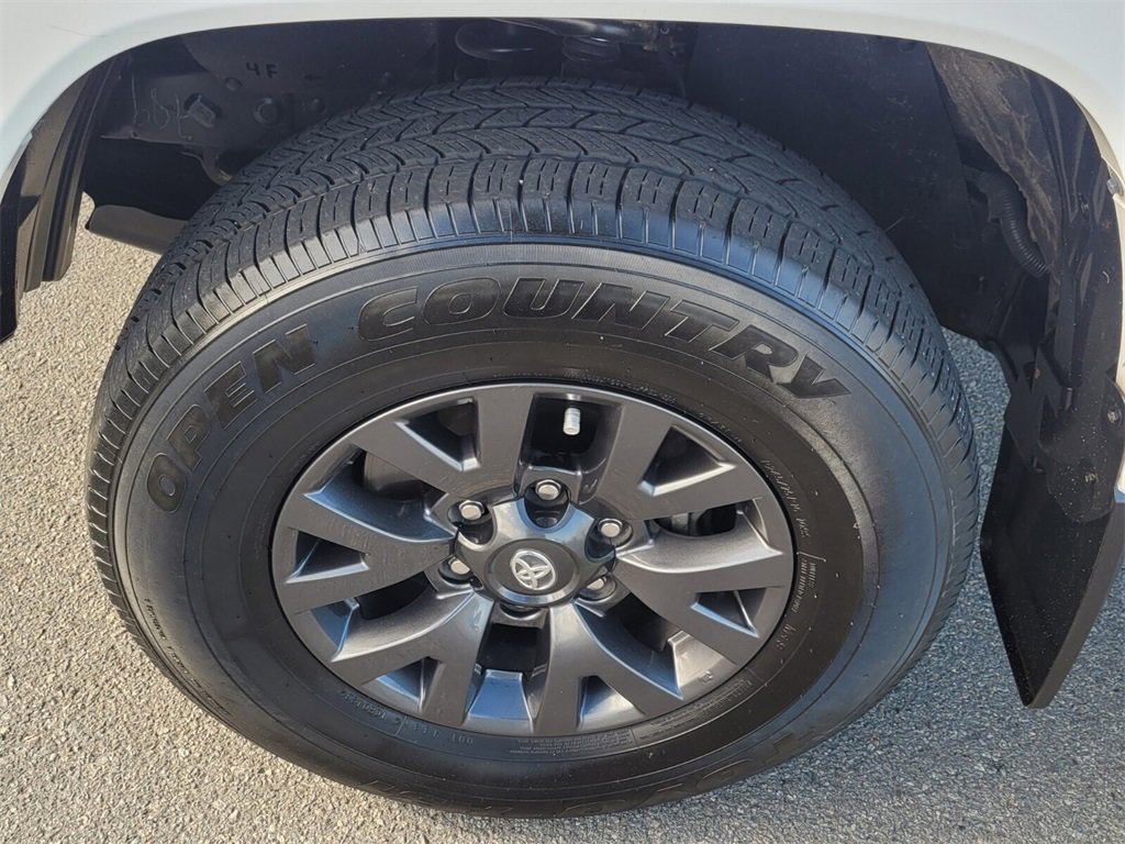 Certified 2023 Toyota Tacoma SR5 image 15
