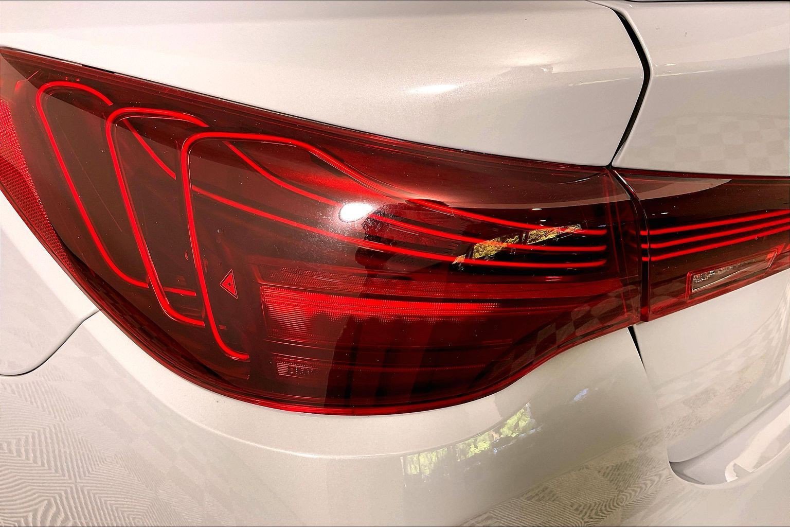 Used 2025 BMW M4 Coupe w/ Executive Package RWD image 31