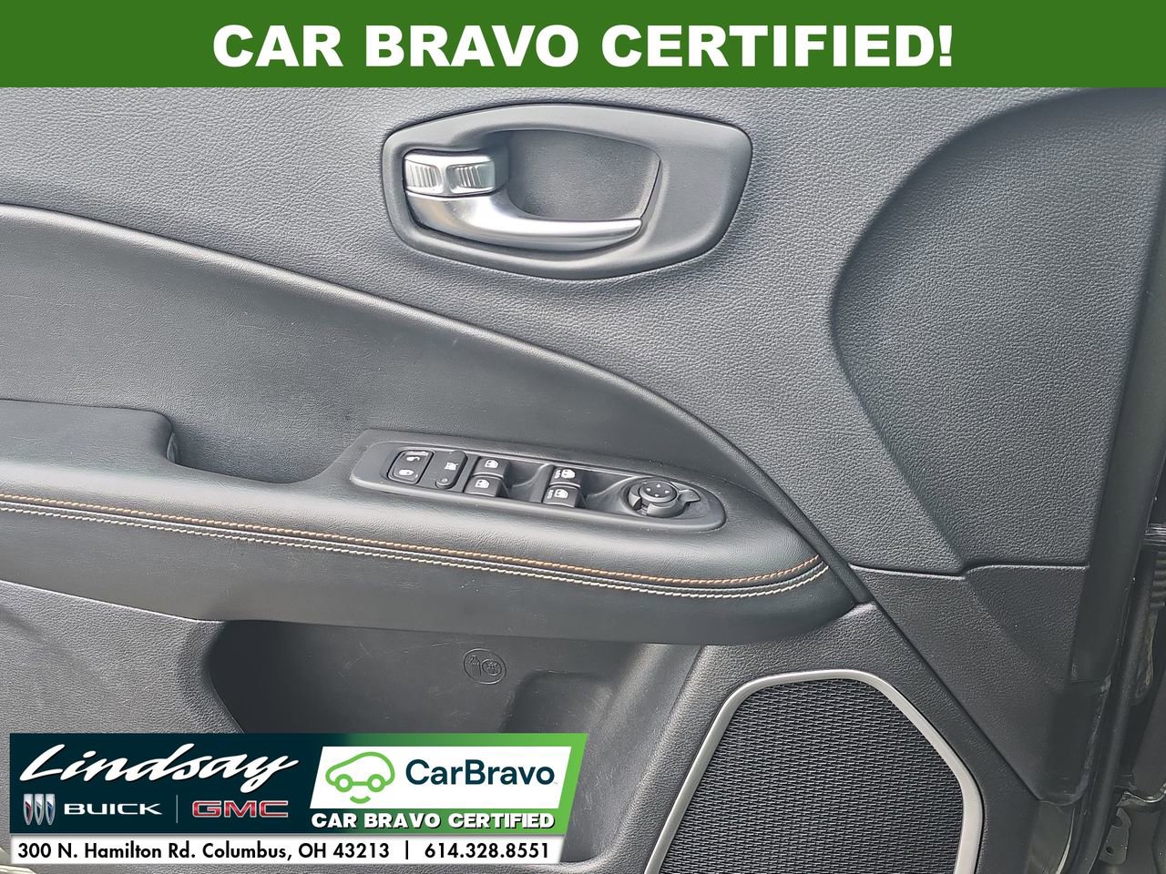 Used 2019 Jeep Compass Latitude AWD/4WD image 23
