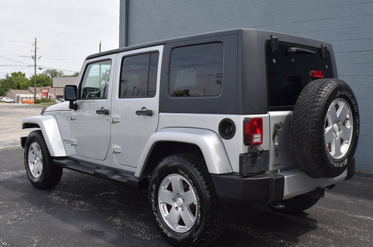 Used 2010 Jeep Wrangler Unlimited Sahara w/ Trailer Tow Group AWD/4WD image 8