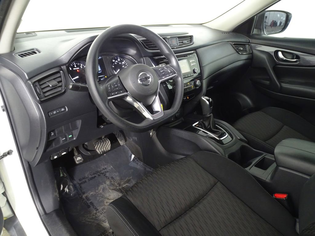 Used 2017 Nissan Rogue S image 20