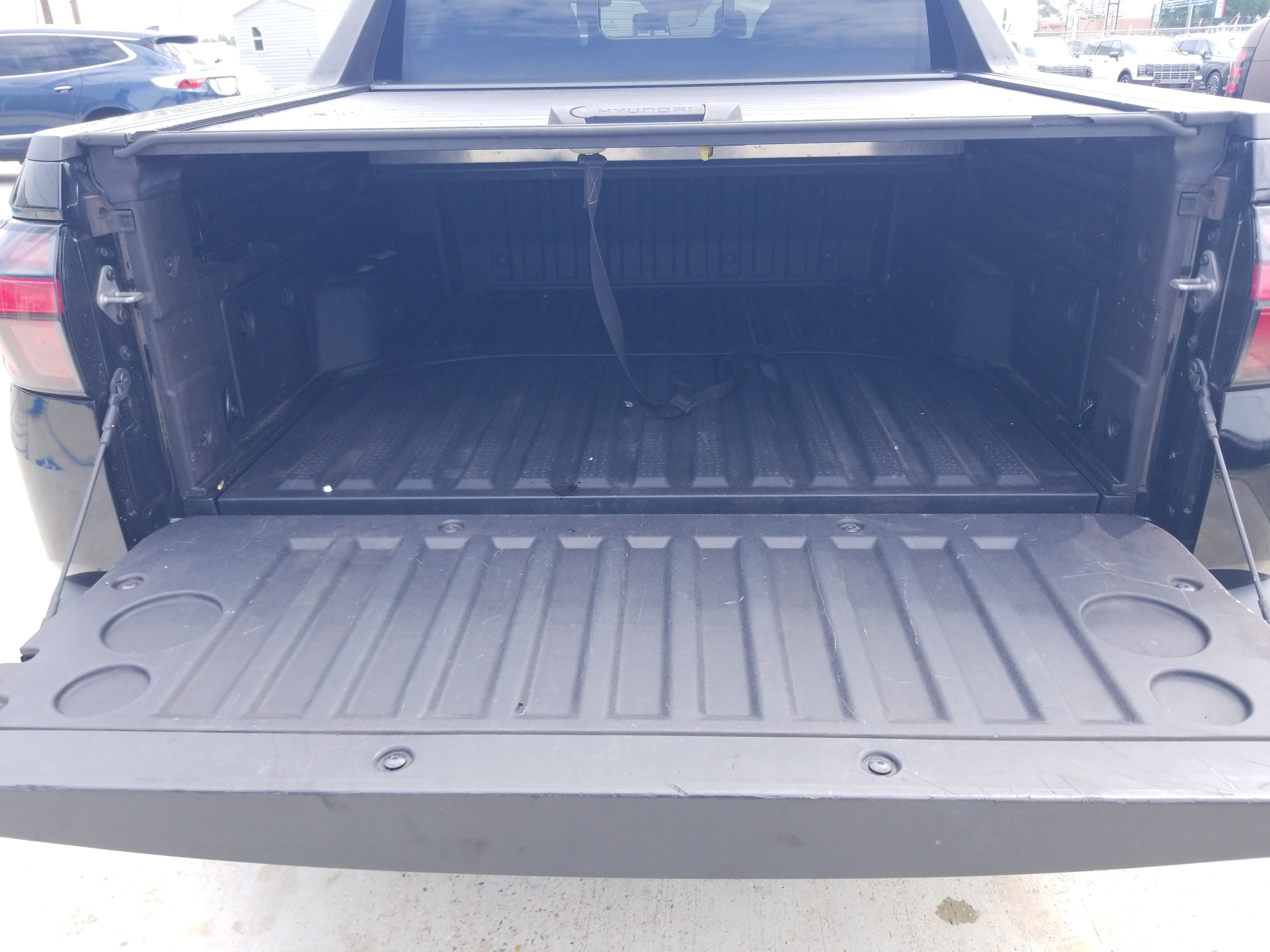 Used 2022 Hyundai Santa Cruz SEL w/ Activity Package FWD image 13