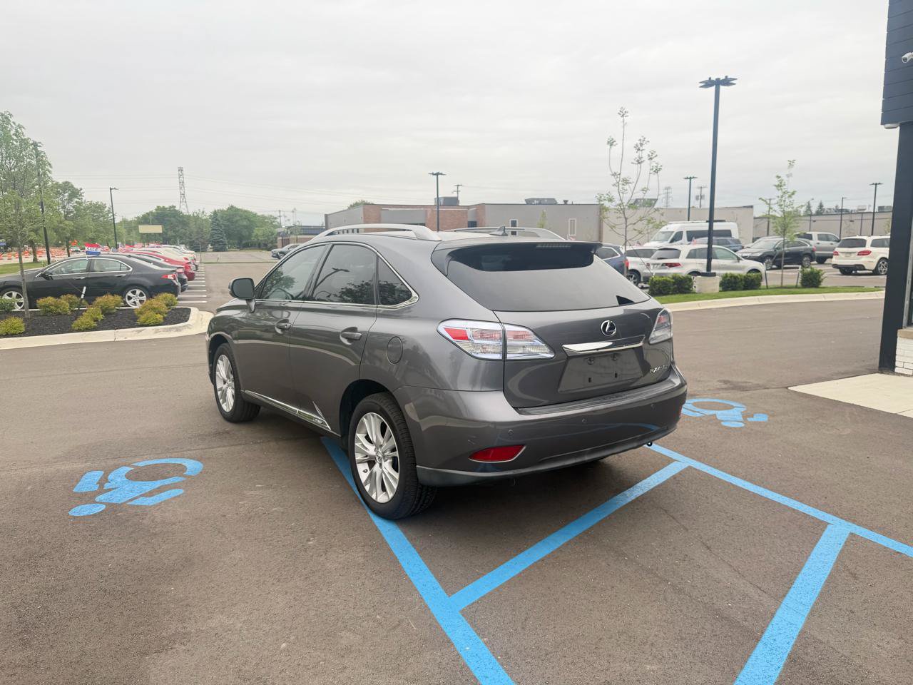 Used 2012 Lexus RX 450h AWD w/ Premium Pkg image 7