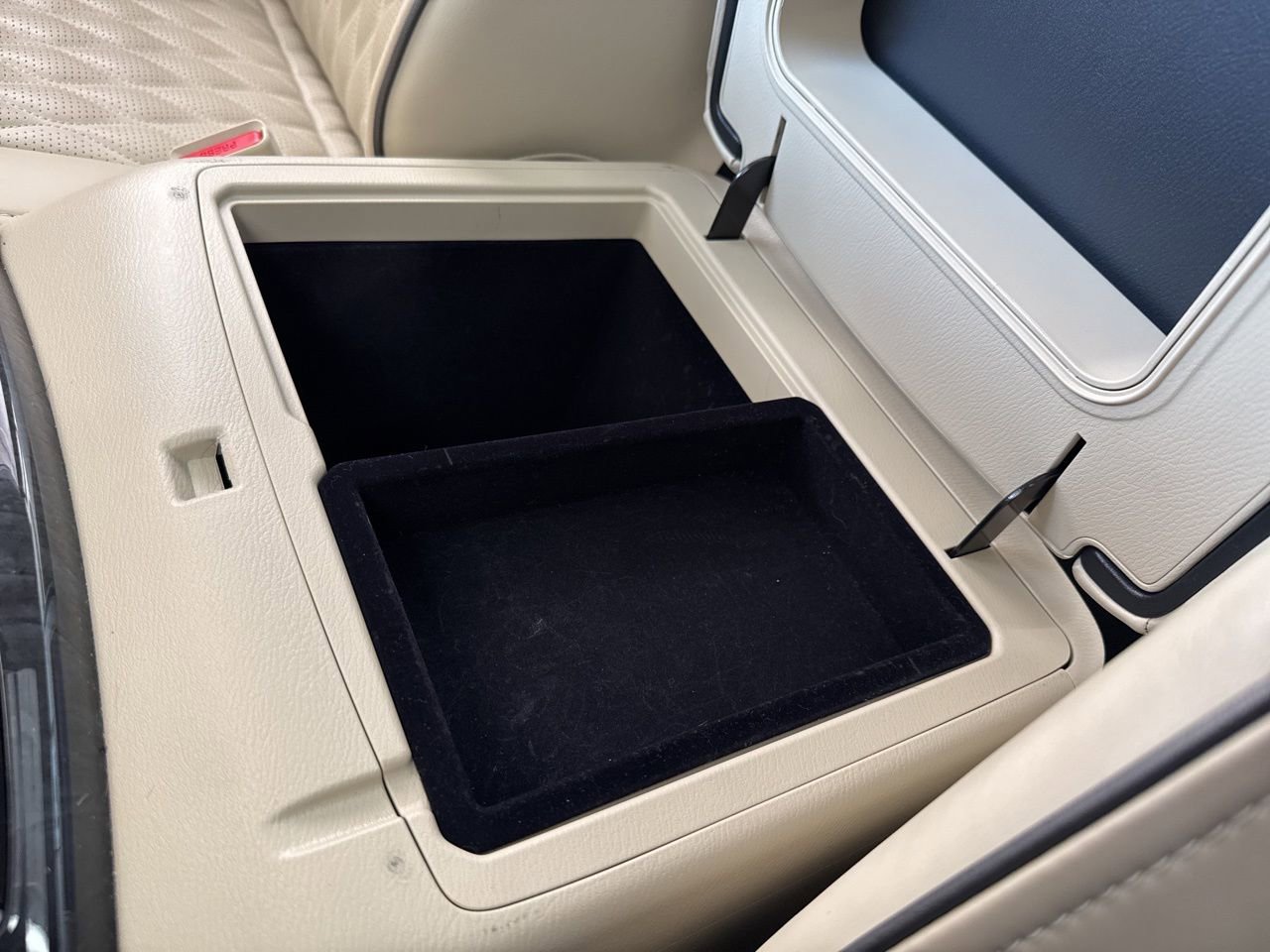 Used 2023 INFINITI QX80 Sensory w/ Cargo Package image 35