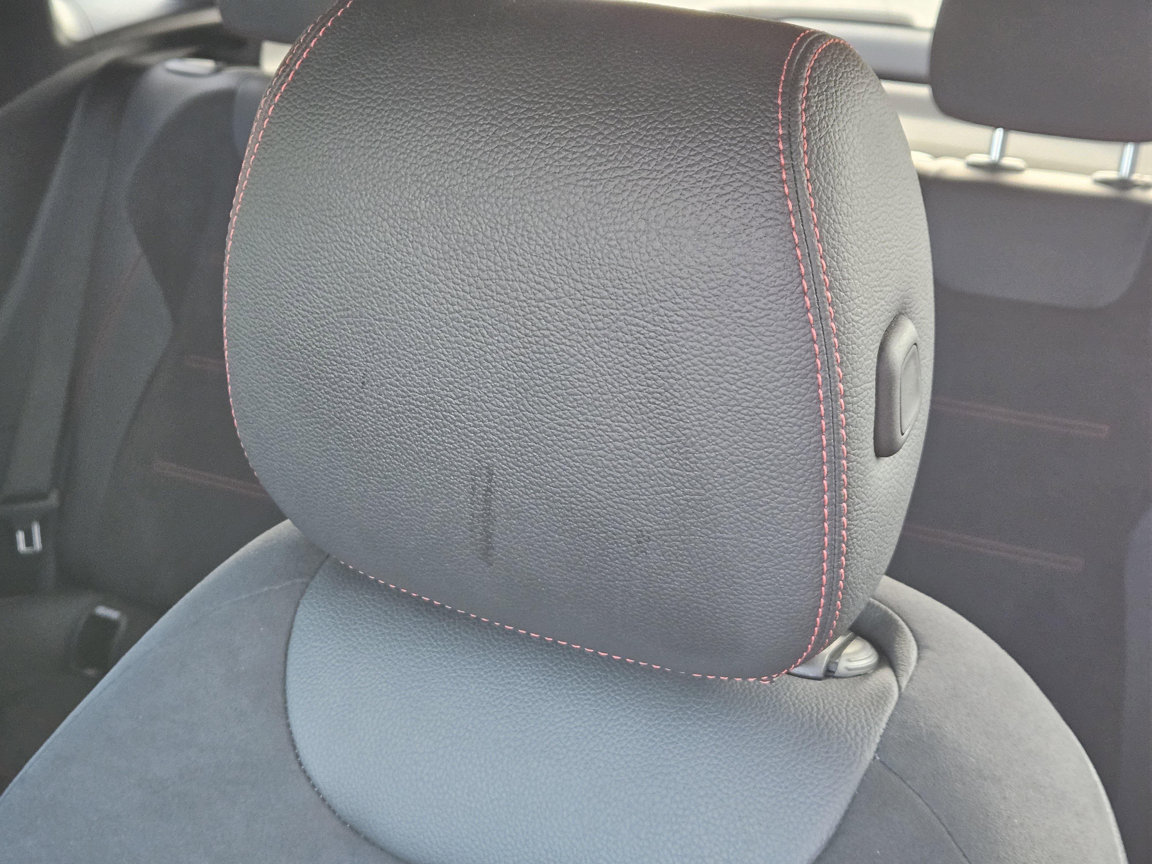 Certified 2024 Mercedes-Benz GLA 250 image 16