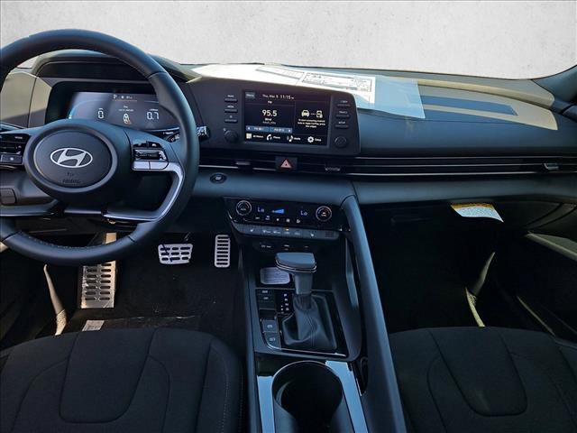 New 2026 Hyundai Elantra SEL Sport Premium image 15