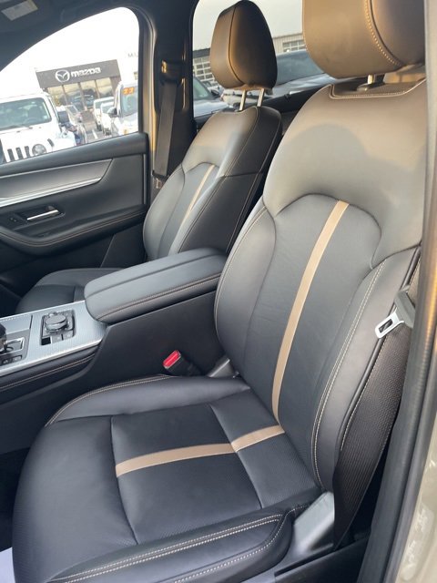 Certified 2025 MAZDA CX-70 3.3 Turbo S w/ Premium Package image 15