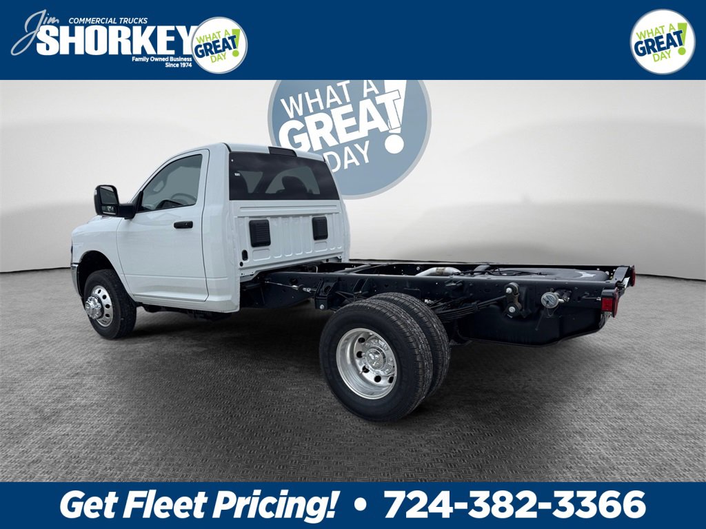 New 2026 RAM 3500 Tradesman w/ Chrome Appearance Group image 5